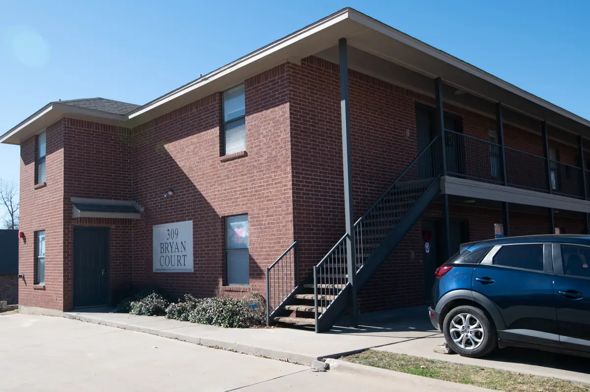 Bryan Court Apartments
